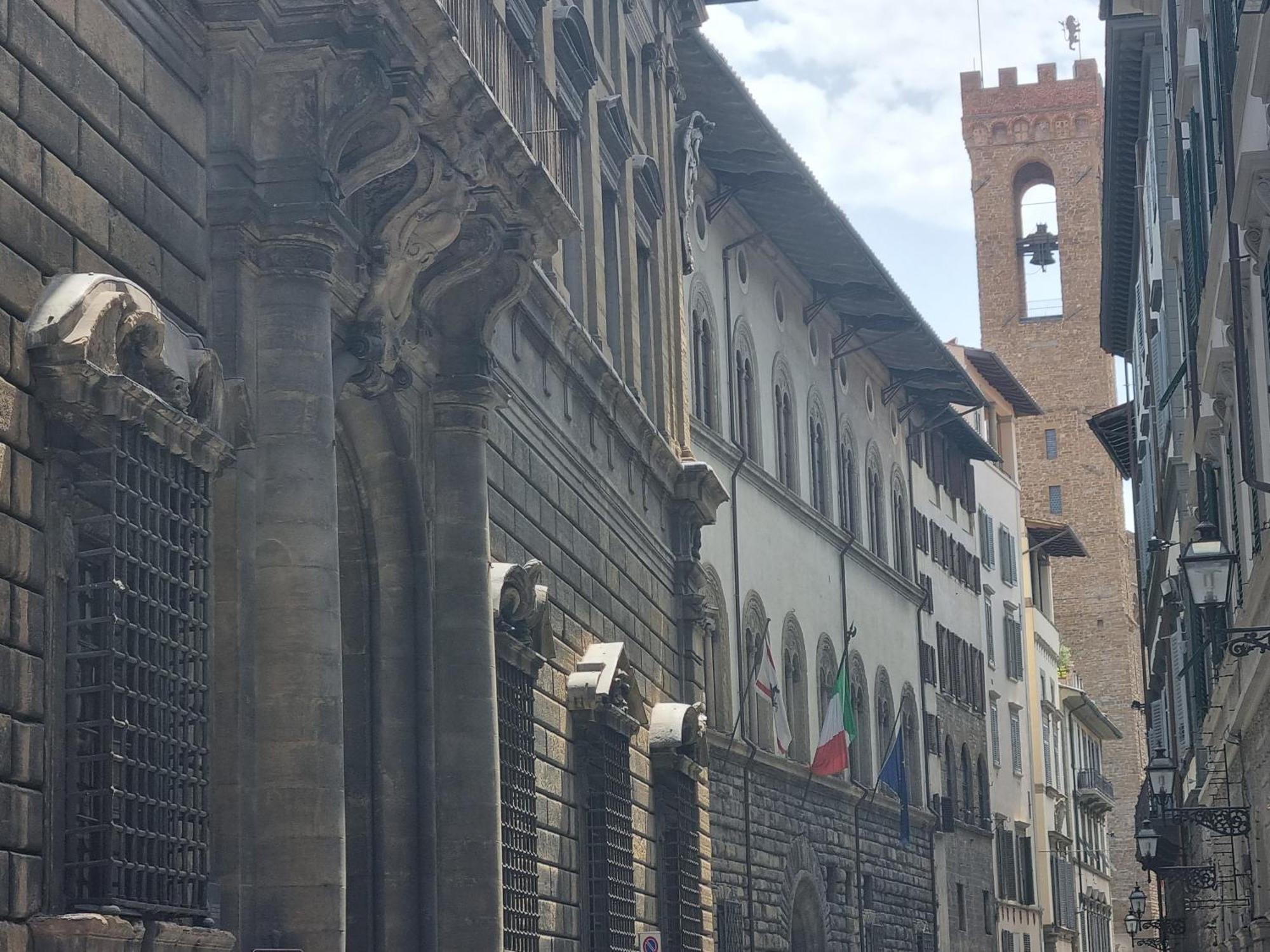 La Sede Dell'Arte Monolocale Studio E Camere In Torre Medievale Vicino A Duomo E Piazza Signoria Florencja Zewnętrze zdjęcie